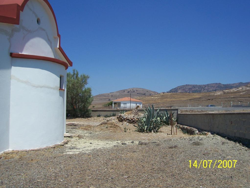 Tavari Beach Hotel Exterior foto